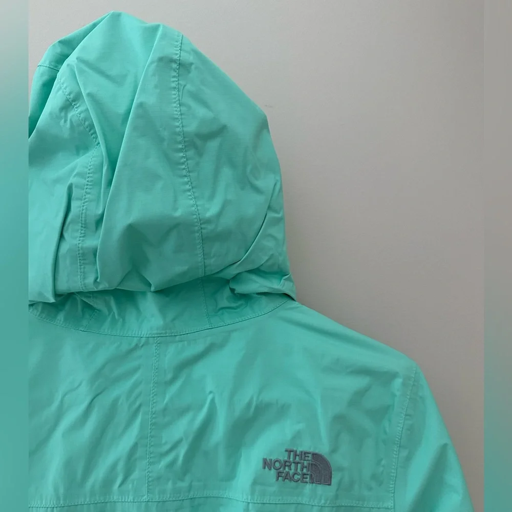 North Face jacket rain coat size Small like new - Picture 9 of 10